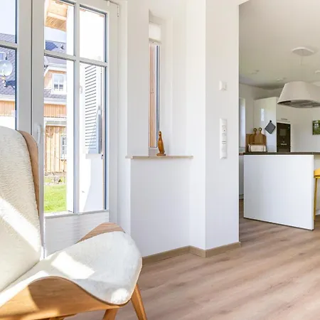 Haus Weissdorn 펜션 비에크