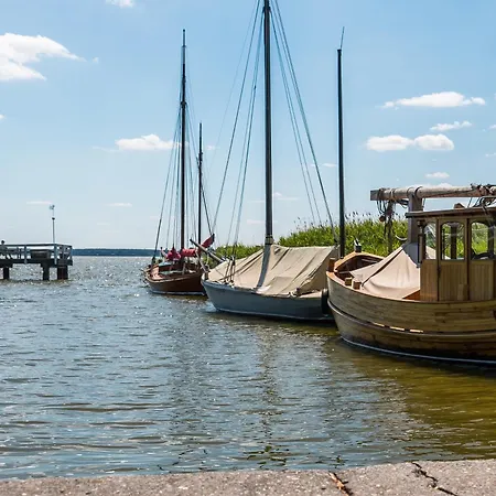 Haus Weissdorn 펜션 비에크